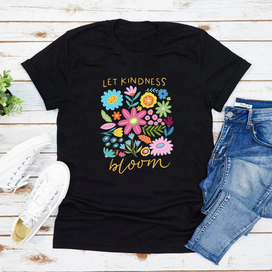 Let Kindness Bloom T-Shirt Be Cool Be Kind Retro Flower Shirt Inspiration Women Graphic T Shirts Short Sleeve Women Clothing