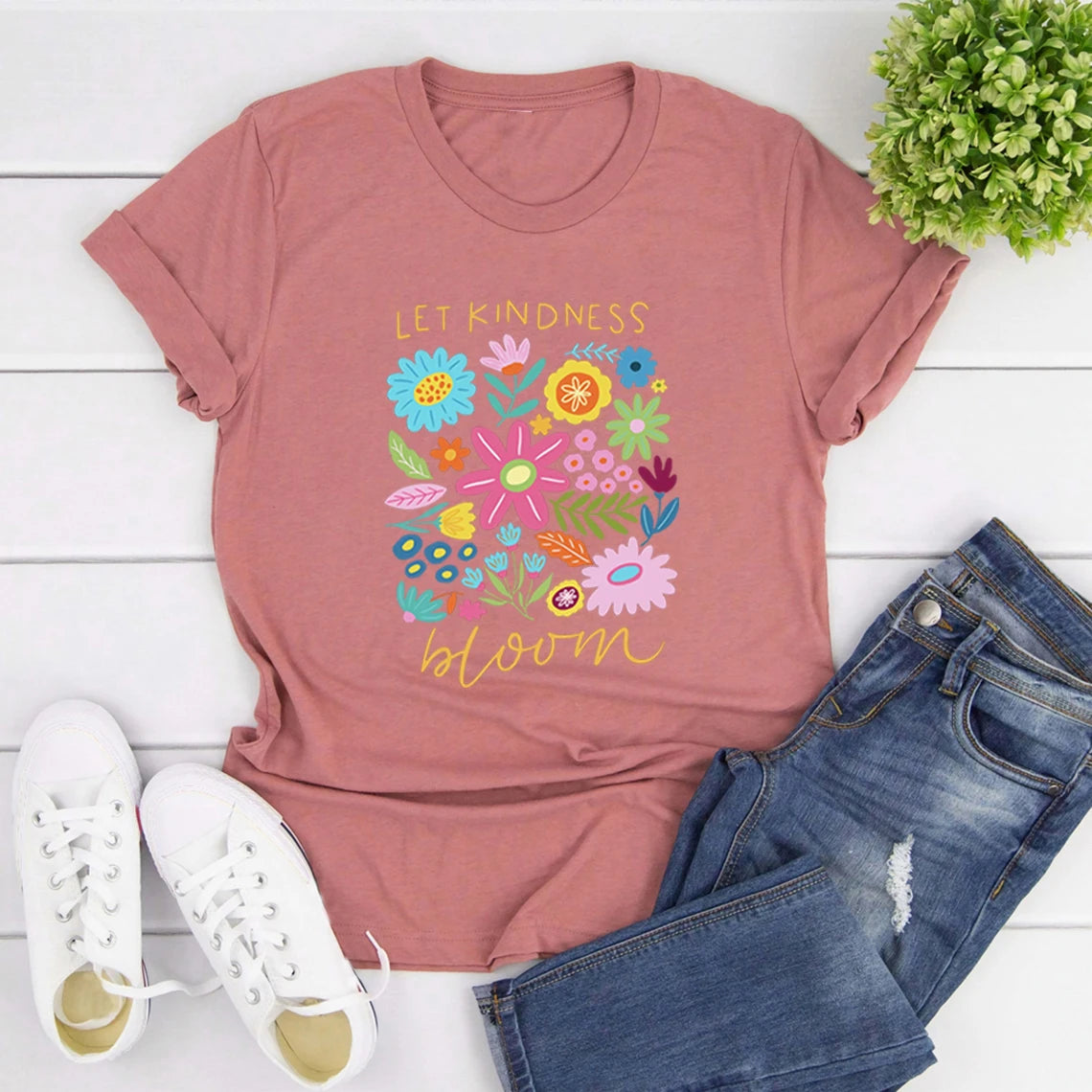 Let Kindness Bloom T-Shirt Be Cool Be Kind Retro Flower Shirt Inspiration Women Graphic T Shirts Short Sleeve Women Clothing